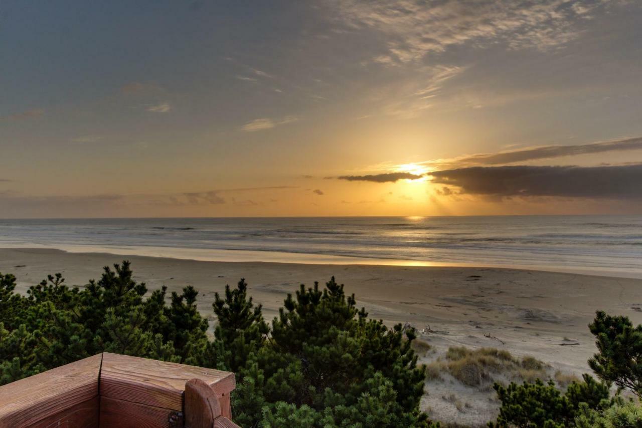 Seadrifter Oceanfront Beach House Seal Rock Екстериор снимка